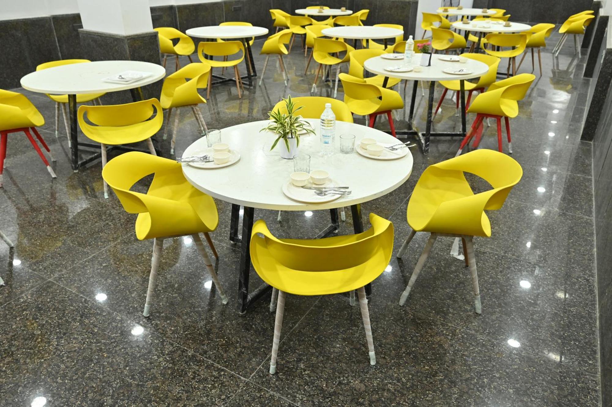 Hotel Down Town Paschim Vihar Delhi  Exterior photo